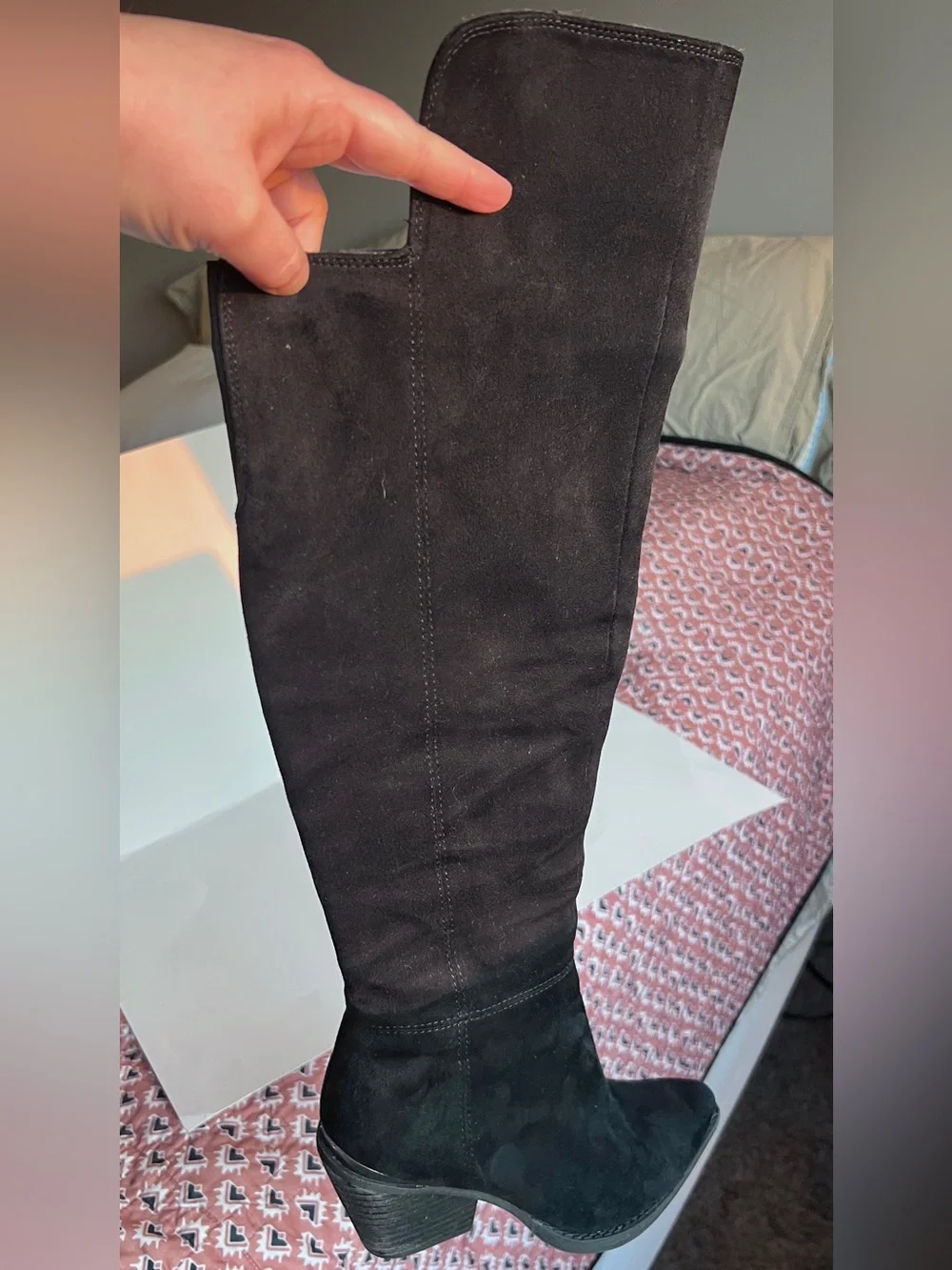 Black Over-the-Knee Suede Boots